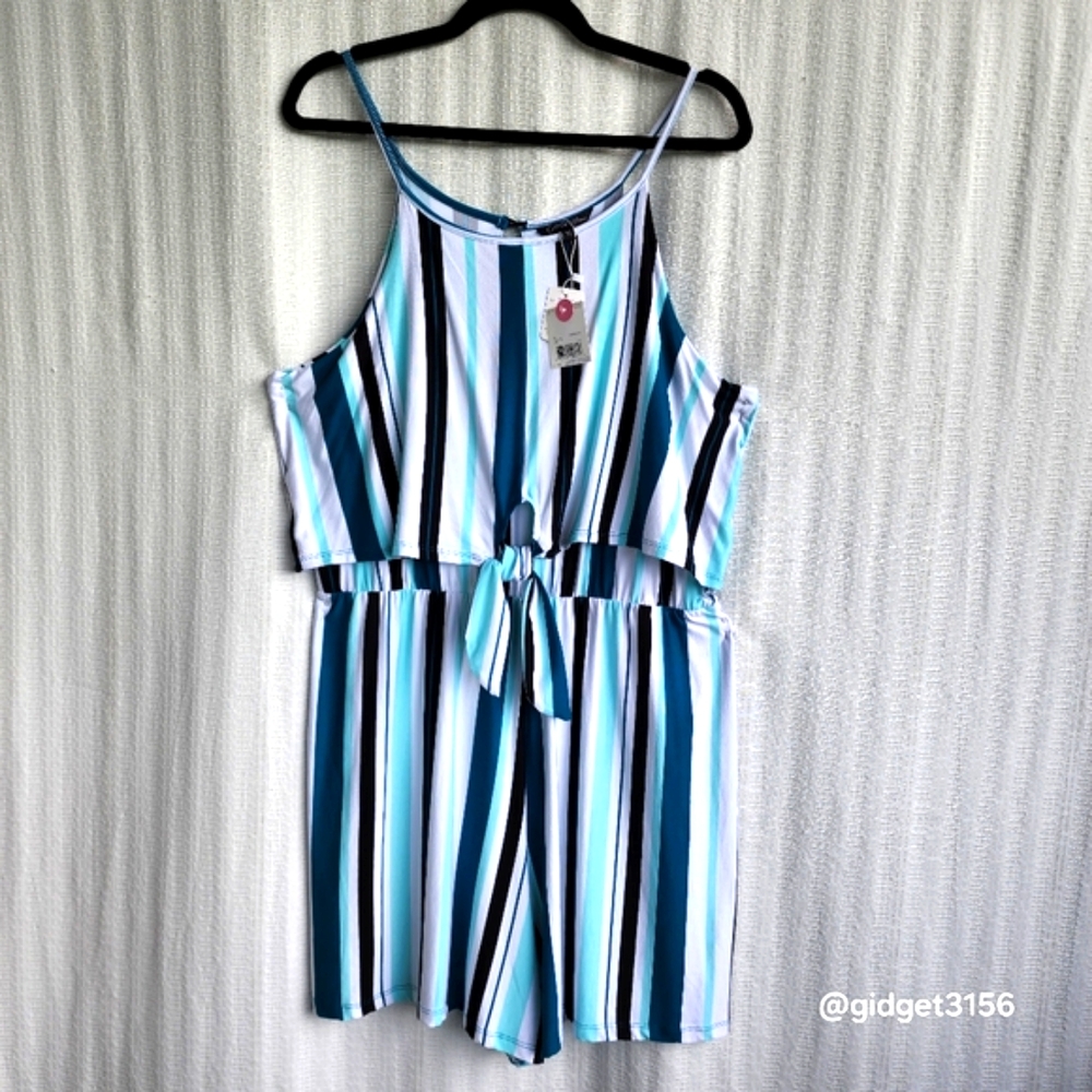 NWT  TEAL/WHITE/BLACK VERTICAL STRIPED ROMPER BY GEORGE - SIZE XL